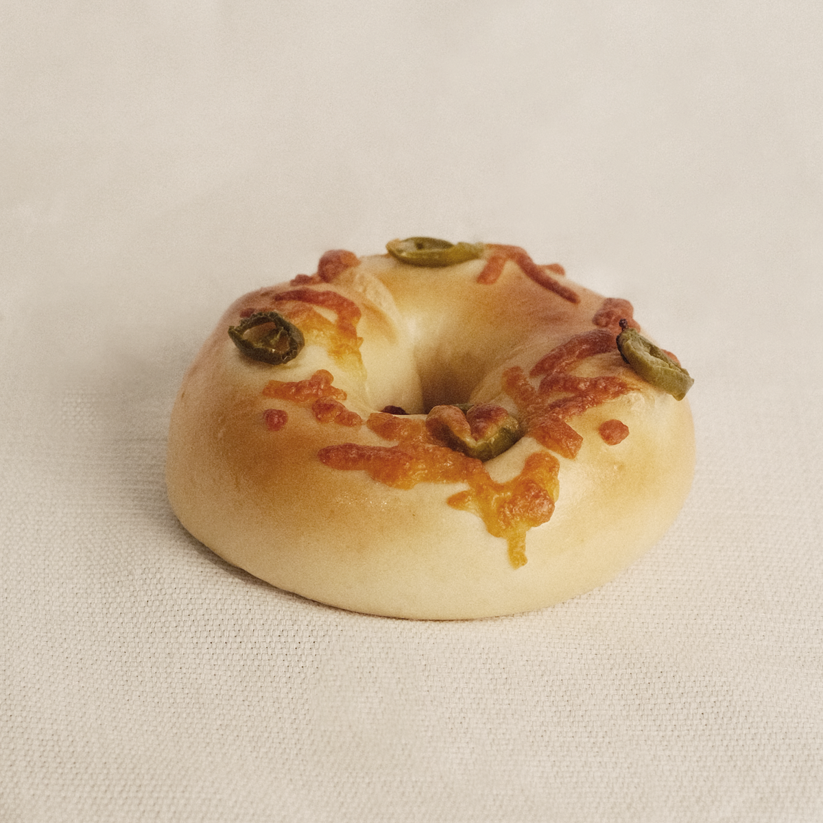 Smoked Duck Jalapeño Cheese 烟熏鸭墨西哥辣椒起司